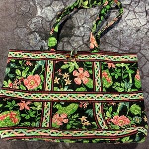 Vera bradley tote bag
